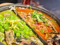 -鸣记脆皮烤鱼·海鲜烤鱼(三八广场店)