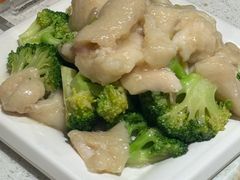 西兰花炒斑片-香港新发烧腊茶餐厅(书城店)
