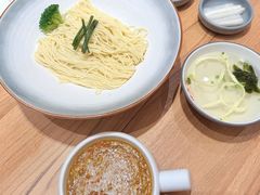 -馋三尺蟹粉小笼(人民广场店)