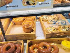 -巴黎贝甜(大宁国际商业广场店)