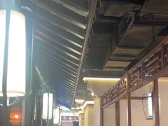 -卢大鲜鱼头捞饭(美利广场店)