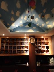 -PE SALON