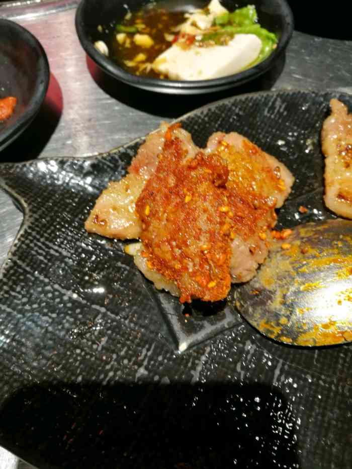 奔跑吧五花肉-"貌似因为天然气的原因还没有正式开业.所以.