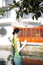 -一揽芳华汉服旗袍体验馆(拙政园店)