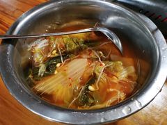 酸汤-卡拉农庄 正宗斗鸡肉