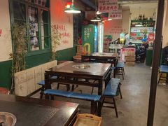 -渝井巷重庆老火锅(沈阳吉祥店)