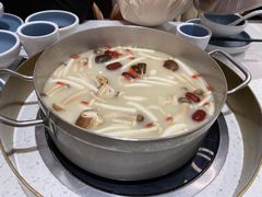 -若爱猪肚鸡·啫啫煲(循礼门M+店)
