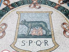 -埃马努埃莱二世拱廊