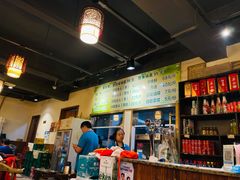 -肖肖酸萝卜鱼火锅(总店)