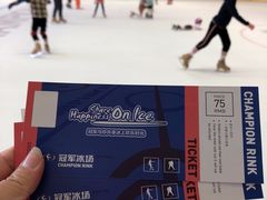 -冠军冰场CHAMPION RINK(凯德广场店)