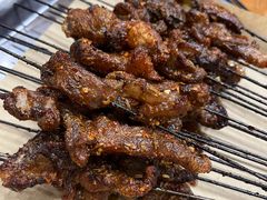 烤板筋-老白家怡贵园烤肉