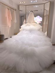 点击看大图 -GRACE KELLY婚纱与礼服(北京店)
