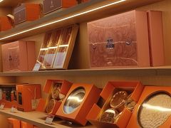 -宝龙城(杭州滨江店)