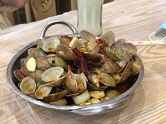 -江城燕子大排档(江汉路步行街店)