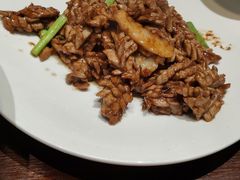 -湖畔鲁菜·二十年老字号餐厅(大明湖店)