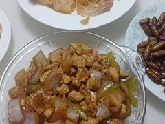 -美顺香食府鱼头老店(雪野湖店)