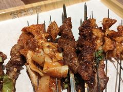 -街角等你.大连海鲜烧烤.经典铁板海鲜串(西安路店)