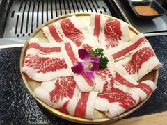 -臻牛烤肉