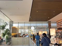 -茑屋书店(天目里店)