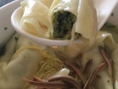 -笑来喜馄饨小笼工坊店(湖滨街店)