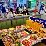 二七广场这个地方！一定要空腹来……