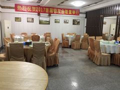 大堂-鑫悦楼煎蟹·16年海鲜大排档