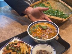 -云阿蛮云南生烫牛肉米线(奉贤路店)