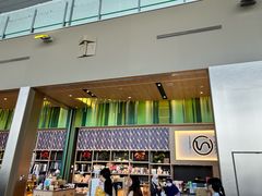-关西国际机场直营免税店