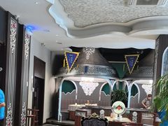 -哈啾嗨·新概念蒙餐(红星新城店)