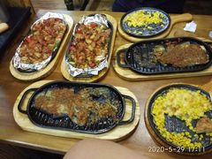 -老东镇啤酒屋海鲜加工·蒸汽海鲜·海鲜烧烤(台东店)