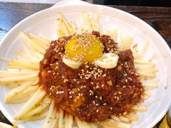 -韩风烤牛肉冷面店
