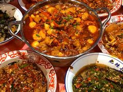 -笨豆腐居民楼菜馆•江西小炒(天津开发区店)