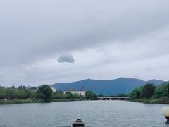-稻香湖景欢乐岛温泉城堡