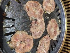-牛鲜盛齐齐哈尔烤肉(曹路店)