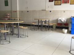 用餐区-元谋凉鸡店(百年老店)