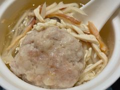 -梅龙镇酒家(南京西路总店)