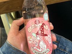 樱花汽水-猫爷的腔调·黔小馆(交大医学住宅区店)