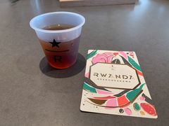 -星巴克臻选(上海合生汇1F店)