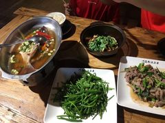 -阿飞冲浪旅店一馆