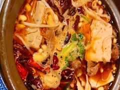 肥肠臭豆腐-南京大牌档(青岛万象城店)