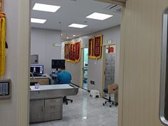 -瑞鹏宠物医院·骨外科·心肾科·肿瘤科(九亭店)