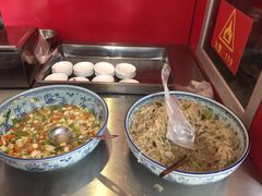 -闫家驴肉老店(华电一校店)