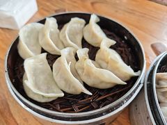 -罗卜李包子羊肉汤