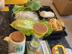 -一席地·本地鸡窝·杭帮鸡火锅(萧山银隆百货店)