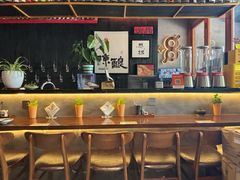 -8PINTS八品脱·日料·烧鸟·精酿小酒馆(莘庄店)