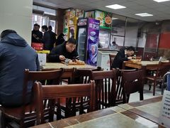 大堂-方中山胡辣汤(九如路分店)