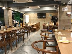 -蚝老板海鲜烧烤大排档(码头店)