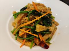 -巴依老爷新疆美食(牡丹园店)