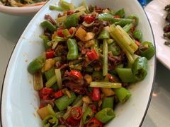 酸辣鸡杂-春饼家常菜(百子湾店)