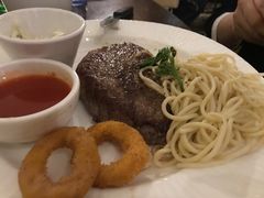 -绿茵阁(体育西分店)